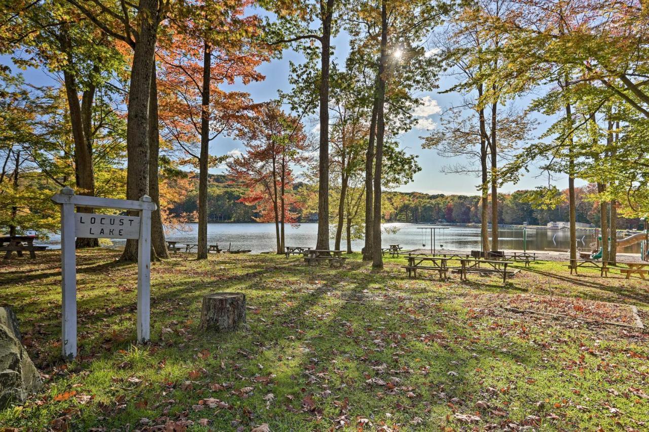 Bear Den Rustic Pocono Lake Home With Game Room! ภายนอก รูปภาพ