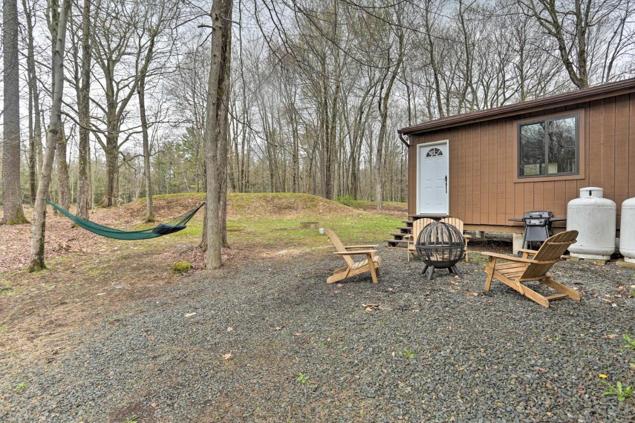 Bear Den Rustic Pocono Lake Home With Game Room! ภายนอก รูปภาพ